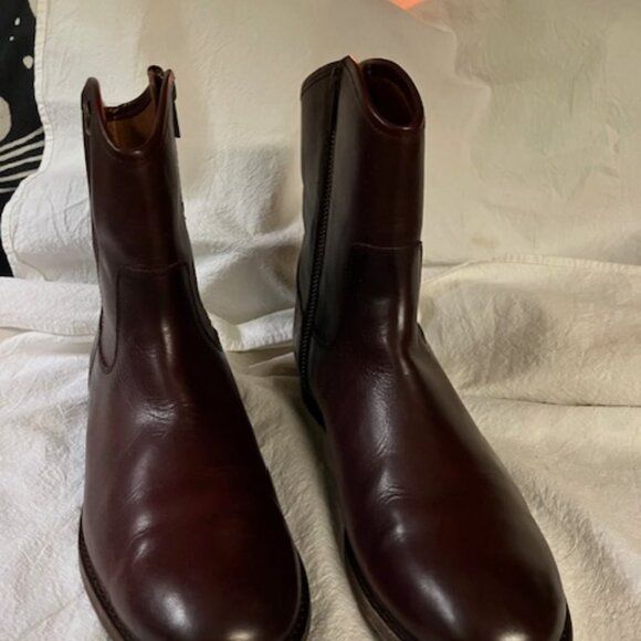 Frye Melissa Button Short - Picture 7 of 10